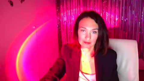 Christina online show from September 30, 11:32 am