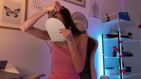 misslalii online show from February 20, 3:03 pm