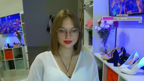 OneGoddess online show from November 6, 6:44 pm