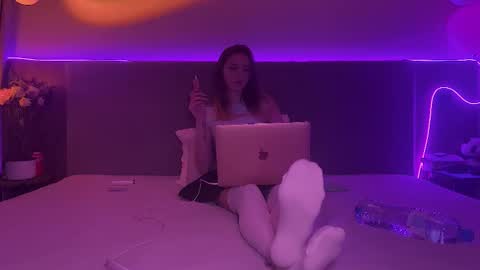 missmiroslava online show from February 13, 4:32 pm