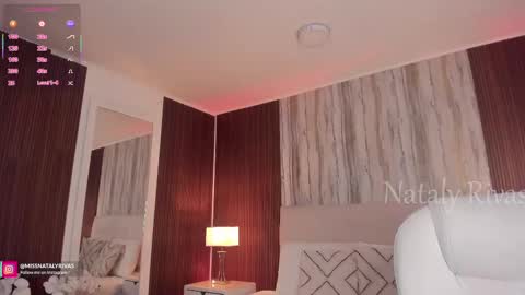 Nataly Rivas online show from September 17, 10:35 pm