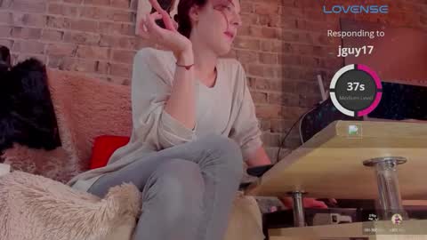 Miss Venus online show from October 7, 9:49 am