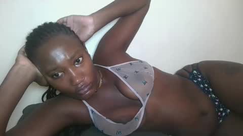 pretty gal online show from May 11, 11:06 am