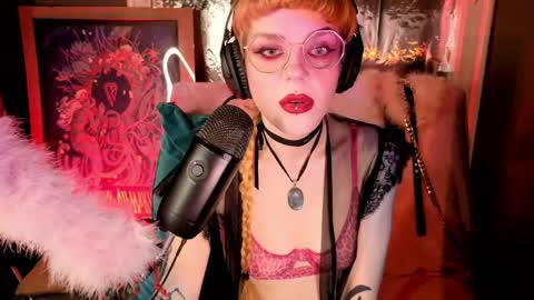 Tacodeluxe online show from April 18, 2:46 am