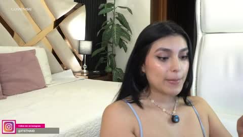 Fernanda Davila online show from May 7, 11:32 pm
