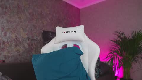 Eva online show from September 14, 4:04 am