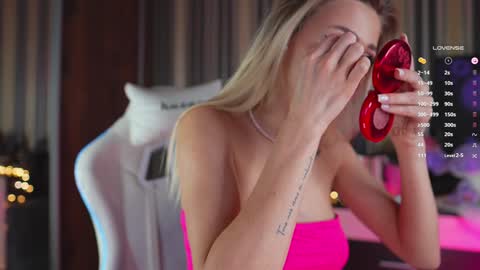 Eva online show from January 9, 6:47 pm