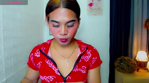 misstrishontop online show from February 10, 4:04 pm