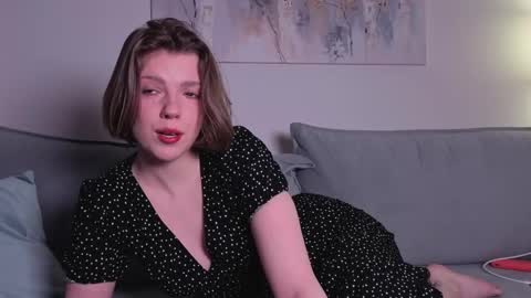 Polly online show from May 31, 11:39 pm