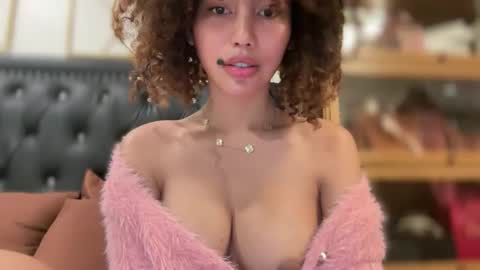 Divine Olga  online show from March 26, 3:50 pm