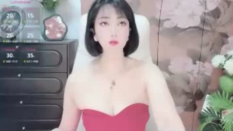 Mist Lili online show from June 21, 12:44 pm