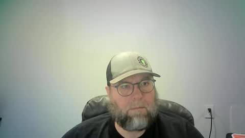 Mr. Happy online show from December 22, 6:09 am