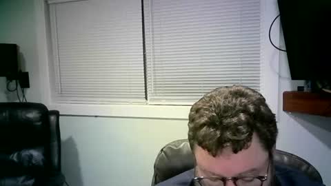 Mr. Happy online show from February 16, 6:43 am