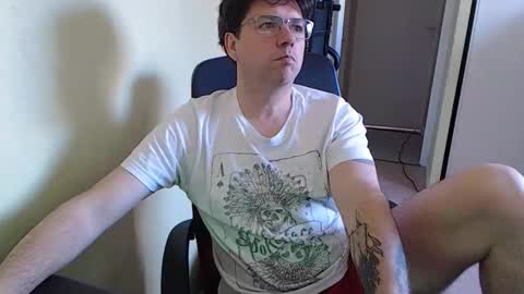 mistercoeur online show from April 15, 8:17 am