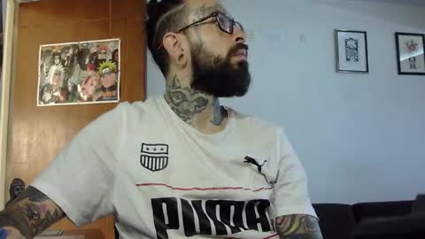     online show from September 30, 3:33 pm