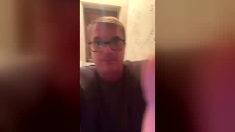 mistersosimple online show from August 2, 10:33 pm
