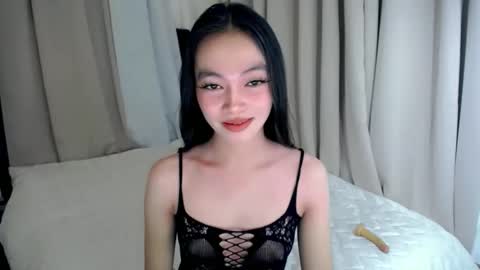 CRISHA  online show from April 30, 7:08 pm