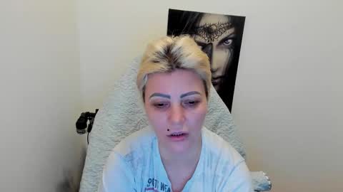 Miss CatSnow online show from February 16, 11:59 am