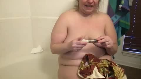 Snapshot of mistress_lk chatting on January 31, 3:22 pm MistyVale online show from January 31, 3:22 pm