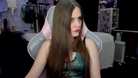 Snapshot of mistress_priest chatting on March 6, 10:58 pm Dirty Priest and Ivi online show from March 6, 10:58 pm