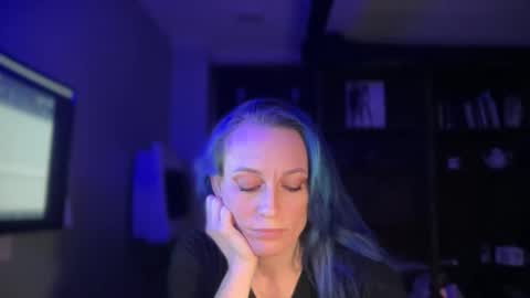 Mistress BadiBitch online show from January 6, 6:34 pm