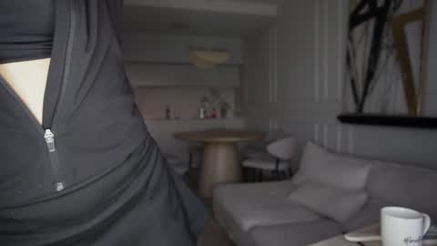 mistressuniverse online show from March 5, 4:35 pm