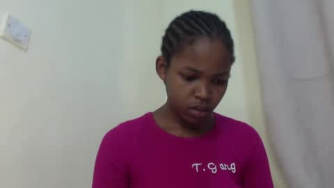 misty_shee online show from June 14, 11:45 am