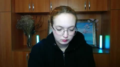 Aria online show from March 24, 7:14 am