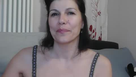 MISXY500310 online show from March 5, 8:10 pm