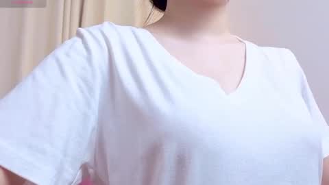 miu99999 online show from May 24, 1:50 pm