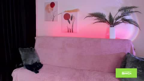 Yuka online show from February 17, 7:23 pm