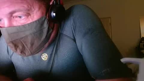 mk_biker online show from April 15, 5:05 pm