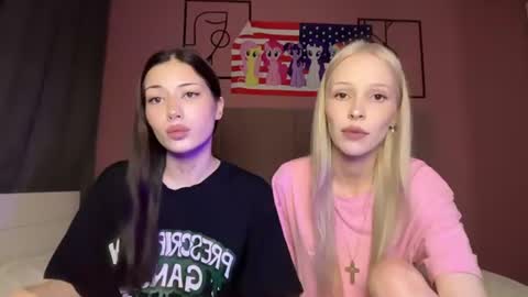 alice and ray online show from July 31, 9:49 pm