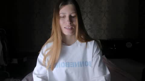 Lili online show from October 10, 10:54 am