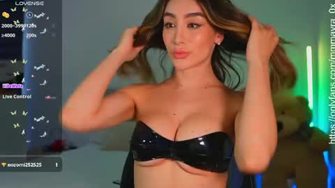 MAYRA   online show from July 24, 9:56 pm