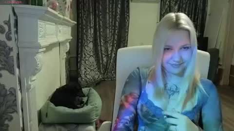 Margo online show from July 28, 7:39 pm