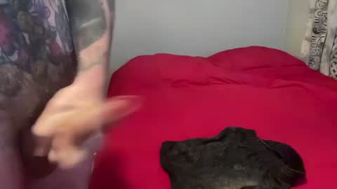 MNTuiLa online show from July 8, 1:14 pm
