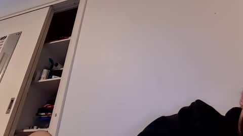 moan4cum online show from June 11, 5:49 am