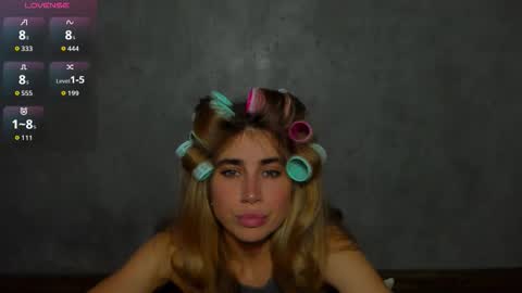 Princess Moana  online show from April 4, 1:51 pm