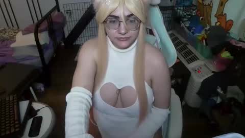 The Mochi Rainbow Variety Show online show from April 11, 11:31 pm