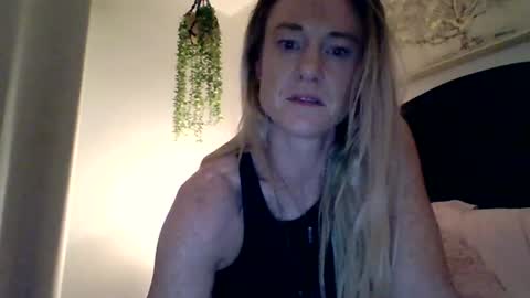 mockingbirds91 online show from July 7, 4:58 am