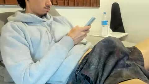 DigBreed online show from May 5, 1:34 am