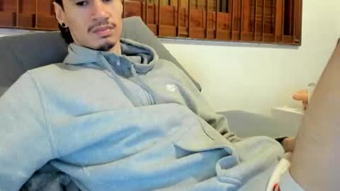 DigBreed online show from September 19, 10:52 am