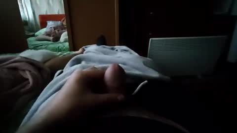 modest_guy86 online show from October 6, 5:03 am