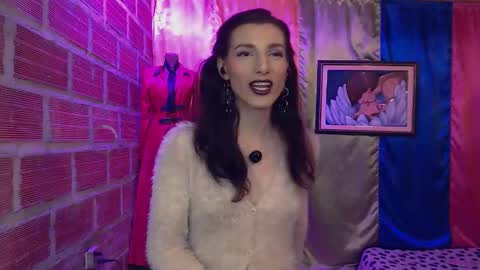 moira_hot online show from December 5, 6:38 pm