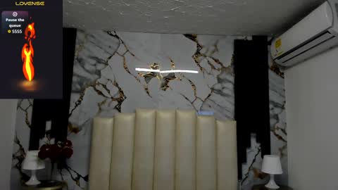 Hey Guys  Im Mollie online show from September 24, 12:23 pm