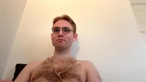 molliter online show from October 25, 3:23 pm