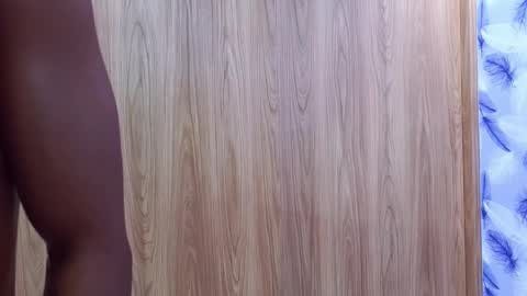 Molly online show from November 15, 5:47 pm