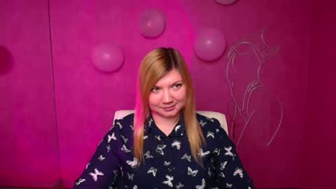 Molly online show from February 18, 12:28 pm