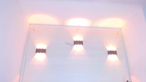 Molly Spears online show from February 19, 11:38 am